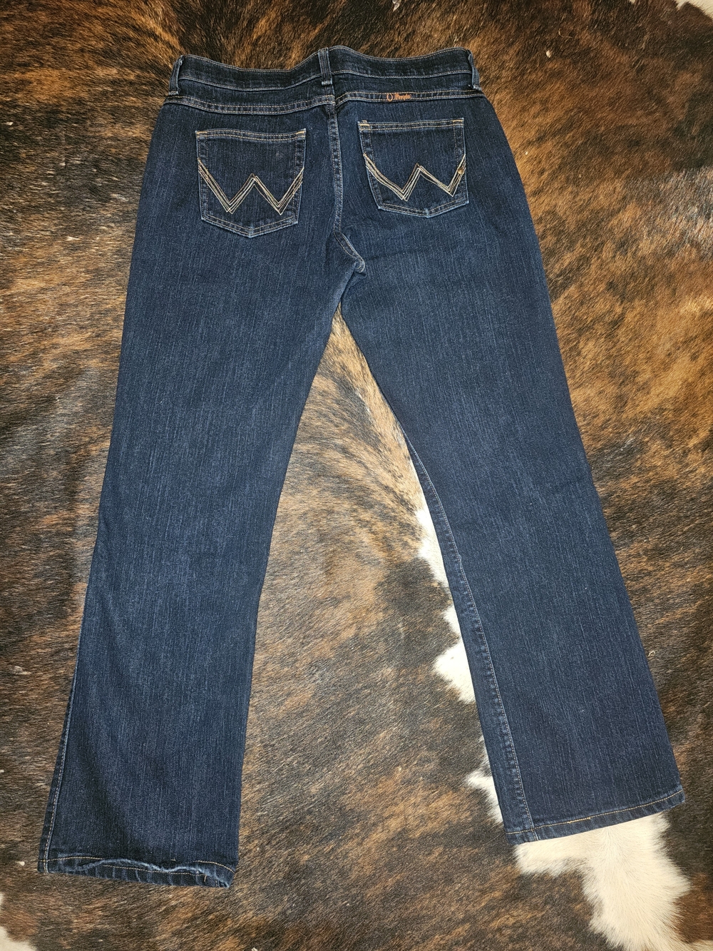 Wrangler Women’s Q Baby Dark Blue Boot Cut Jeans - Picture 4 of 5